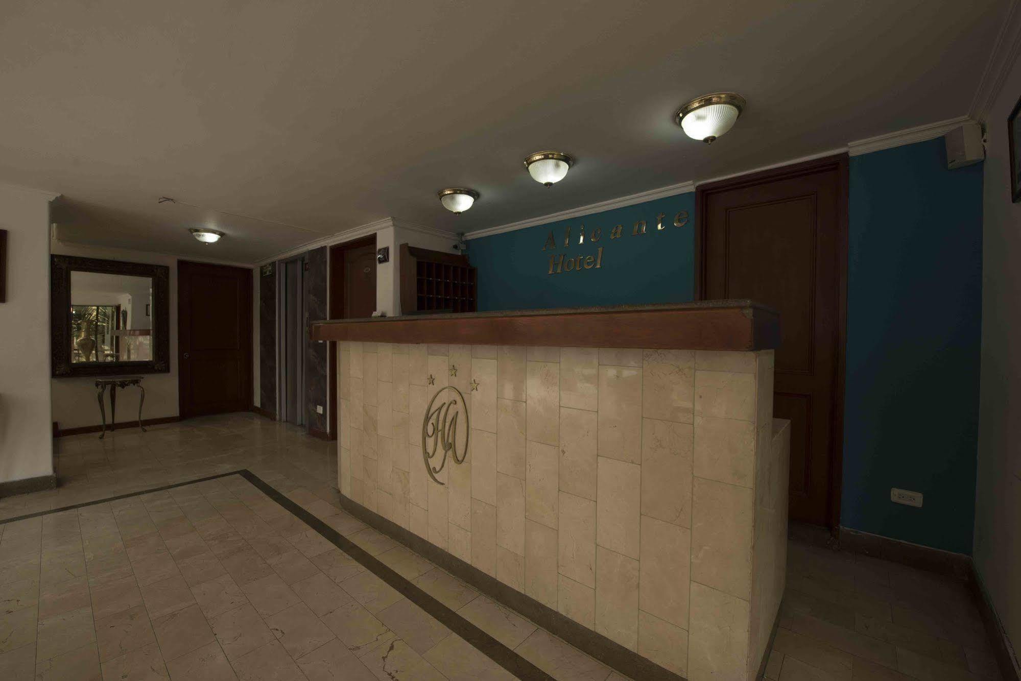 Hotel Alicante Bogota Luaran gambar